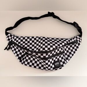 VANS Ward crossbody bag in black and white checks